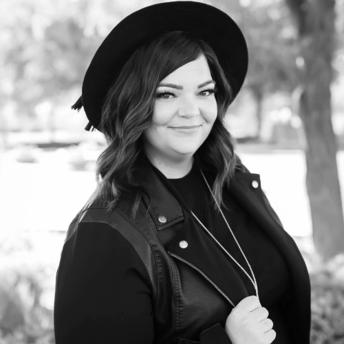 Amy Valles Team Member