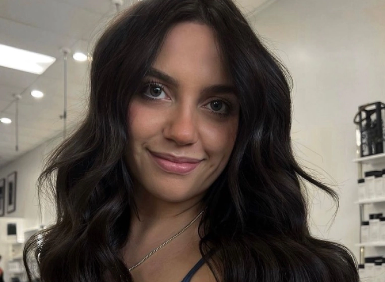 hair blow out hair blow out